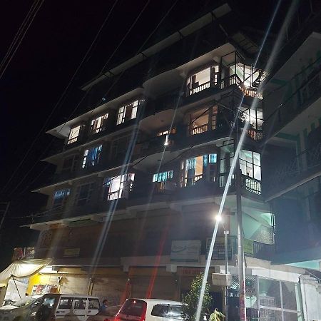 Shimla Regency Hotel Eksteriør billede