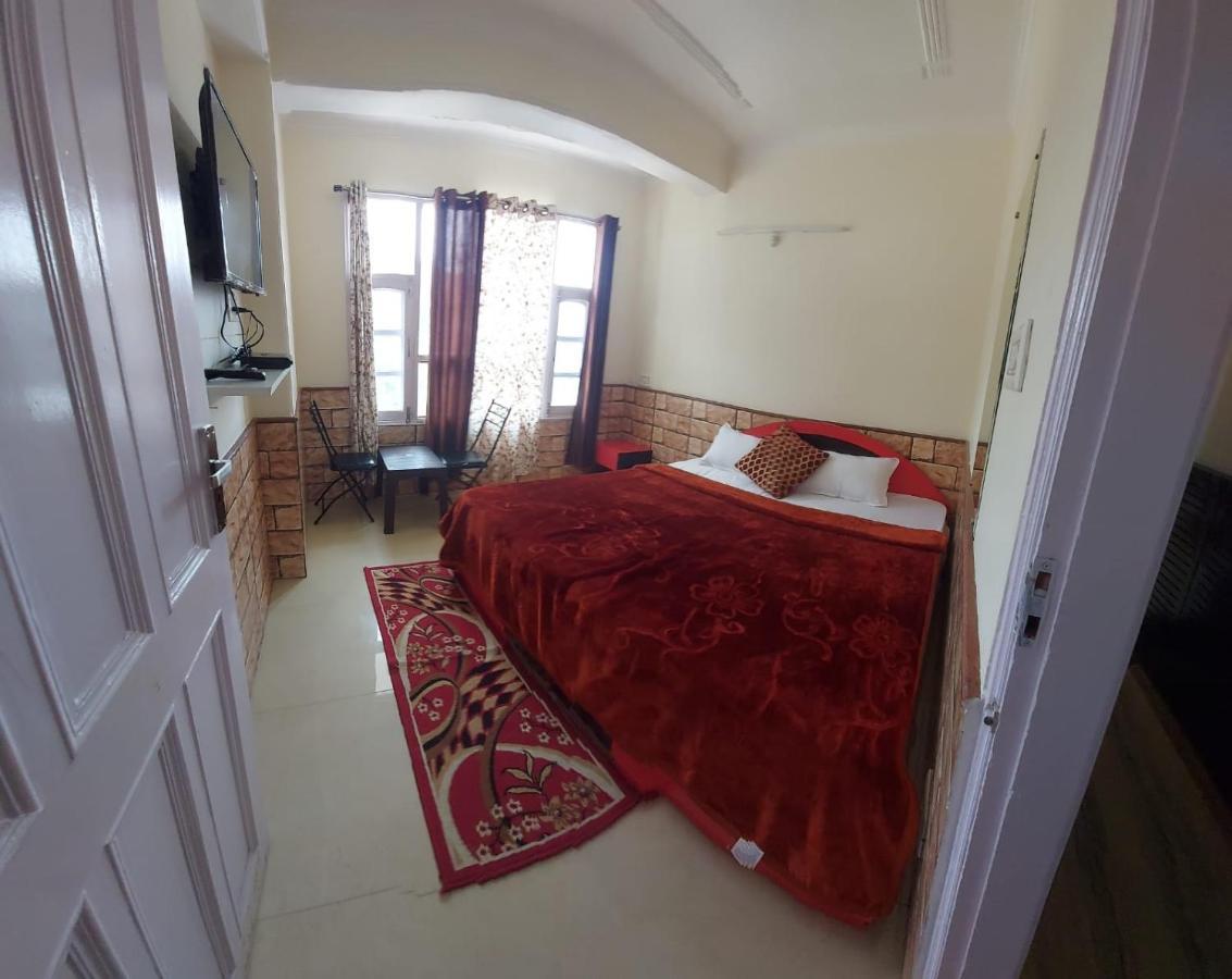 Shimla Regency Hotel Eksteriør billede