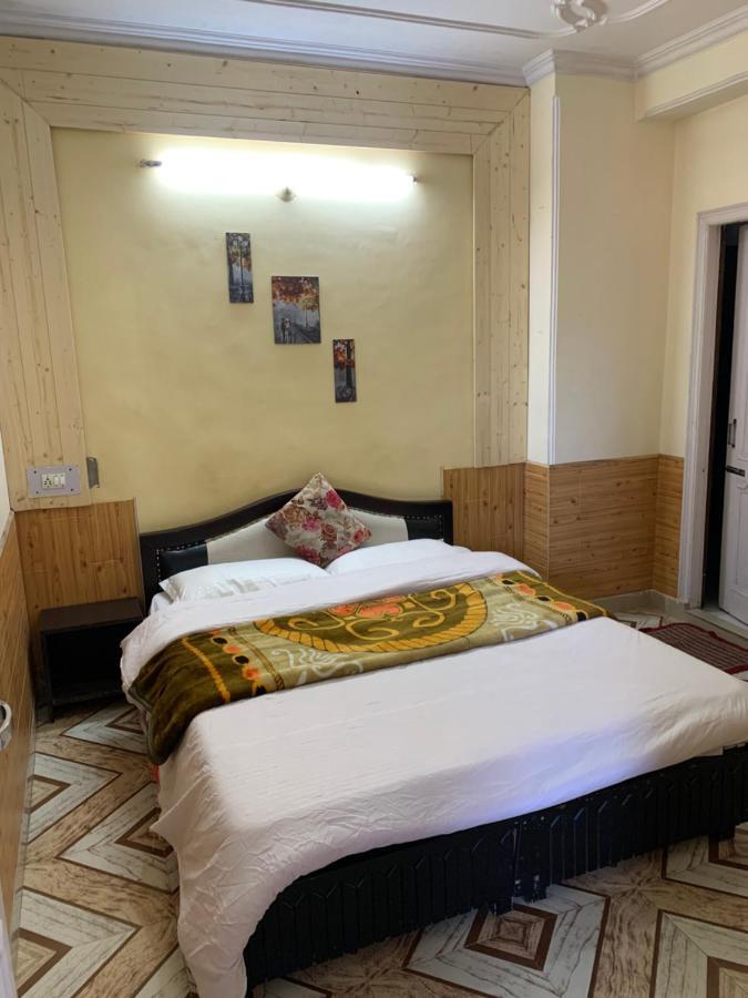 Shimla Regency Hotel Eksteriør billede